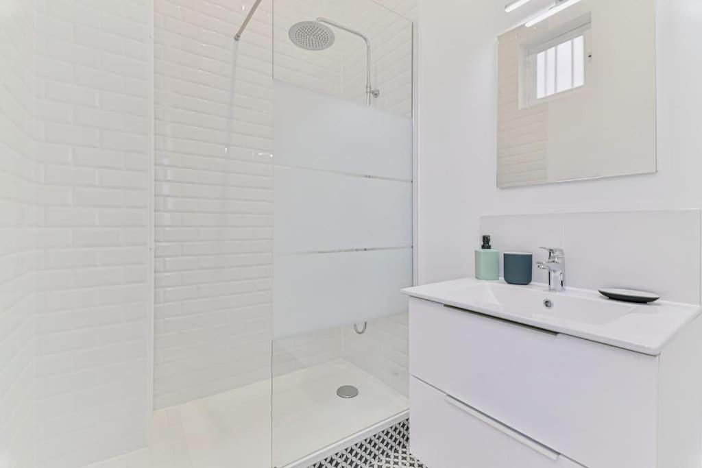 Renovated Design Apartment In Montparnasse Párizs Kültér fotó